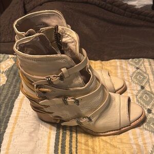 Freebird Carter booties 8